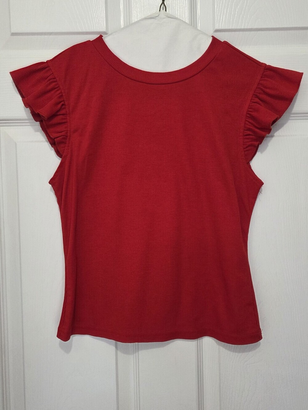 Women Red Ribbed Crewneck Flutter Sleeve Top Size Medium - Picture 1 of 5